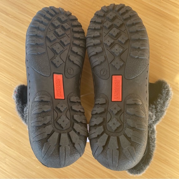 New without box khombu winter leather boot with furry lining buckle - Picture 2 of 7